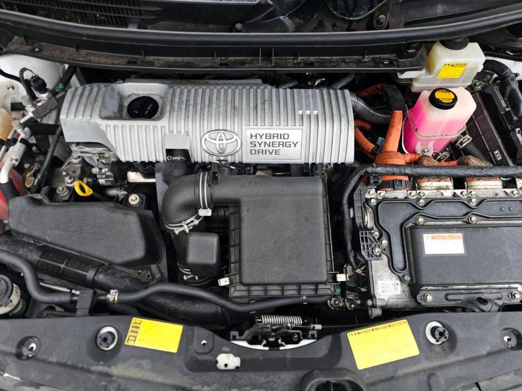 used 2013 Toyota Prius car, priced at $9,995