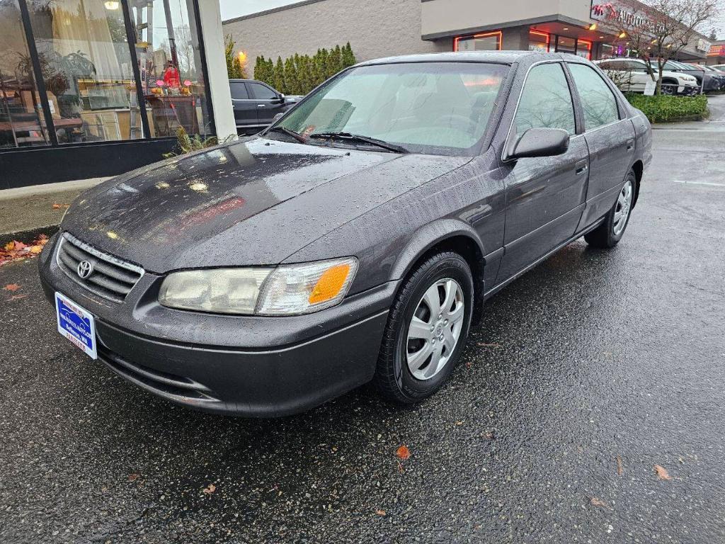 used 2000 Toyota Camry car, priced at $4,495