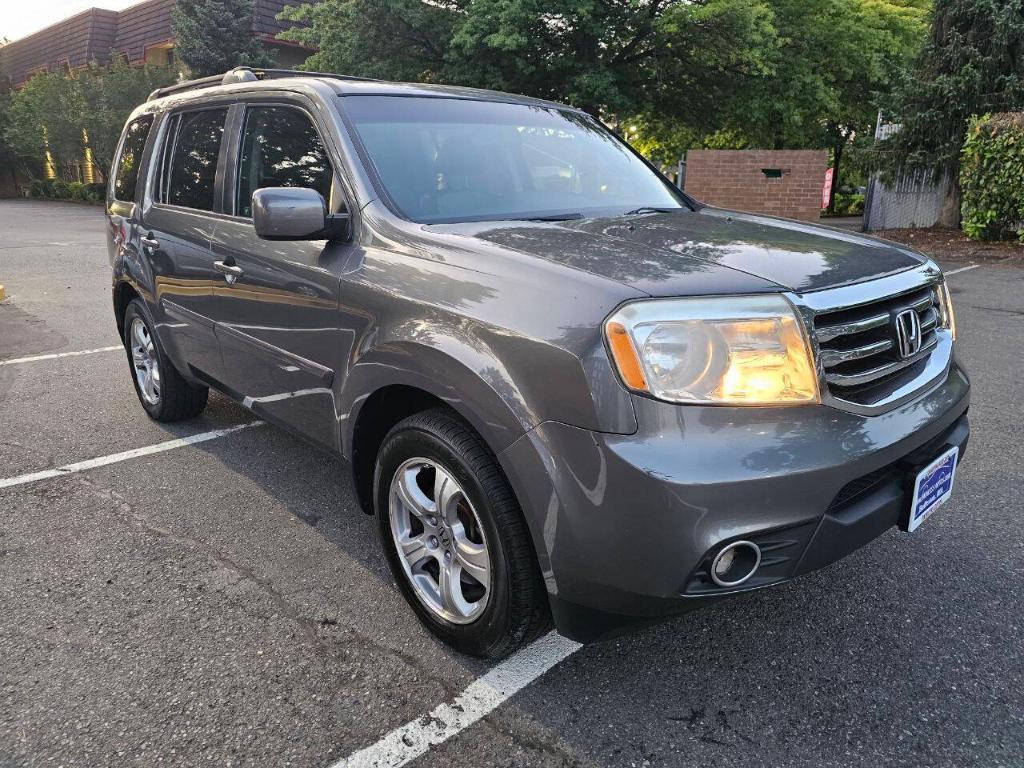 used 2012 Honda Pilot car, priced at $5,995
