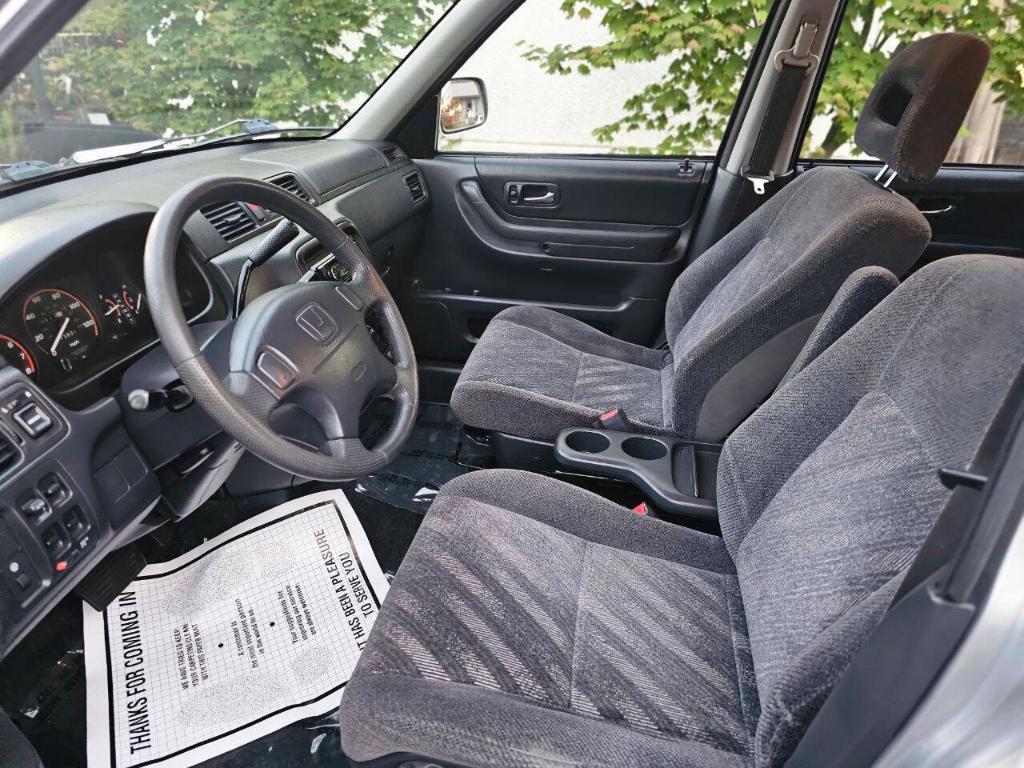 used 2000 Honda CR-V car, priced at $2,200