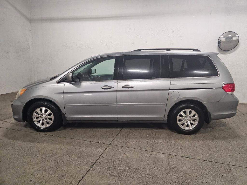 used 2009 Honda Odyssey car, priced at $2,995
