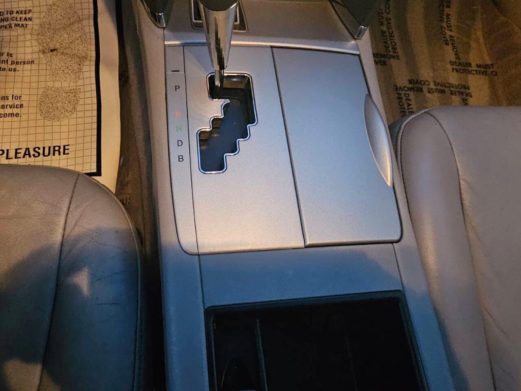 used 2007 Toyota Camry Hybrid car, priced at $7,995