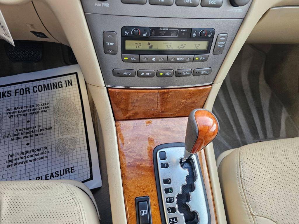 used 2006 Lexus ES 330 car, priced at $7,995