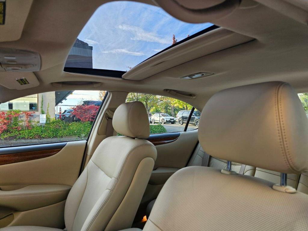 used 2006 Lexus ES 330 car, priced at $7,995