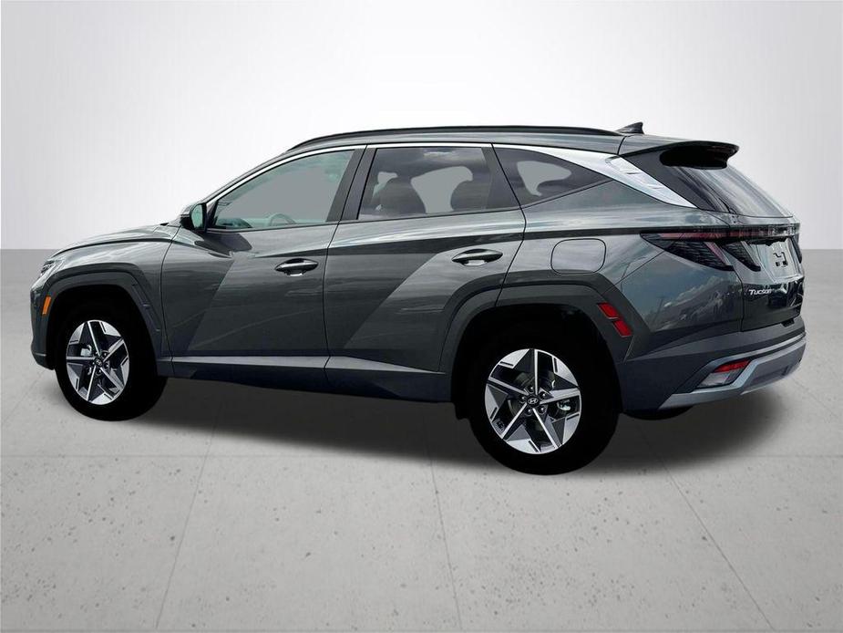 new 2025 Hyundai Tucson Hybrid car, priced at $38,404