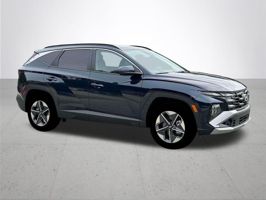 new 2025 Hyundai Tucson Hybrid car, priced at $38,435