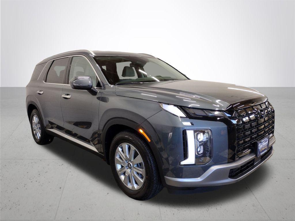 new 2025 Hyundai Palisade car, priced at $42,193