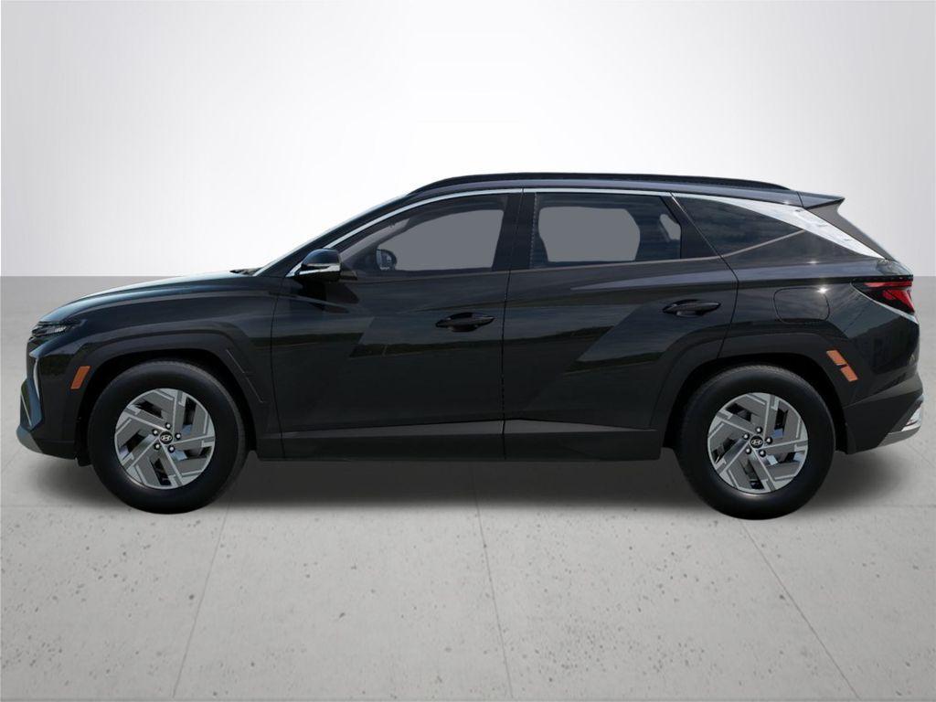 new 2025 Hyundai Tucson Hybrid car, priced at $35,390