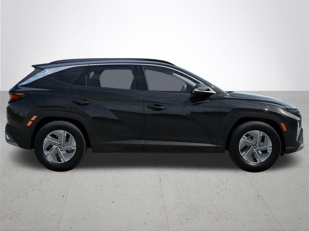 new 2025 Hyundai Tucson Hybrid car, priced at $35,390