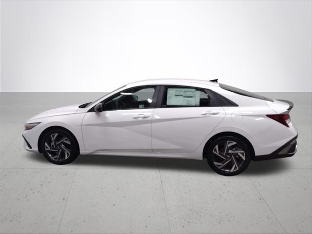 new 2025 Hyundai Elantra car, priced at $22,813