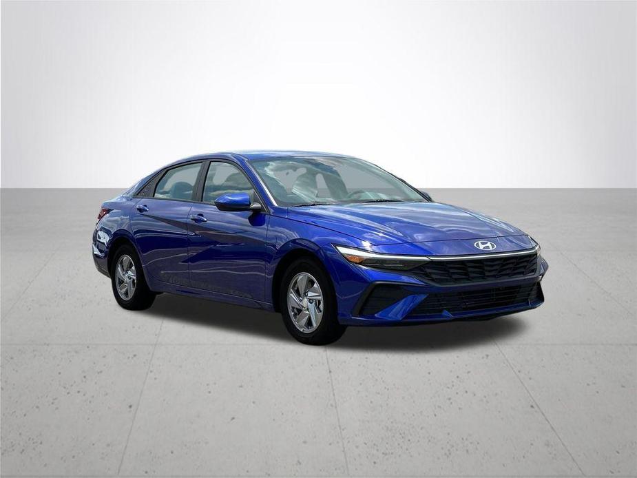 new 2025 Hyundai Elantra car, priced at $23,440