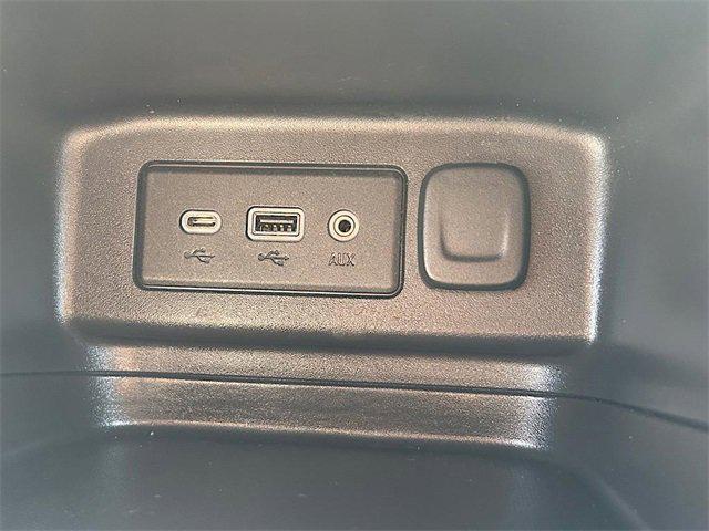 used 2019 Chevrolet Equinox car, priced at $16,030