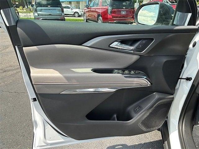 new 2025 Chevrolet Traverse car, priced at $45,204