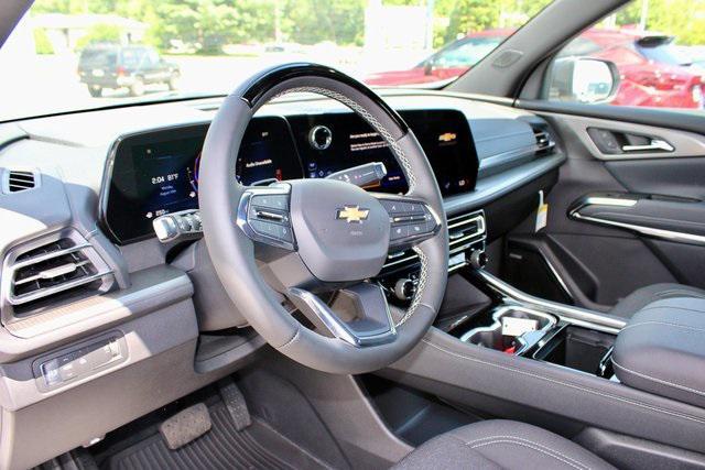 new 2024 Chevrolet Traverse car, priced at $48,114