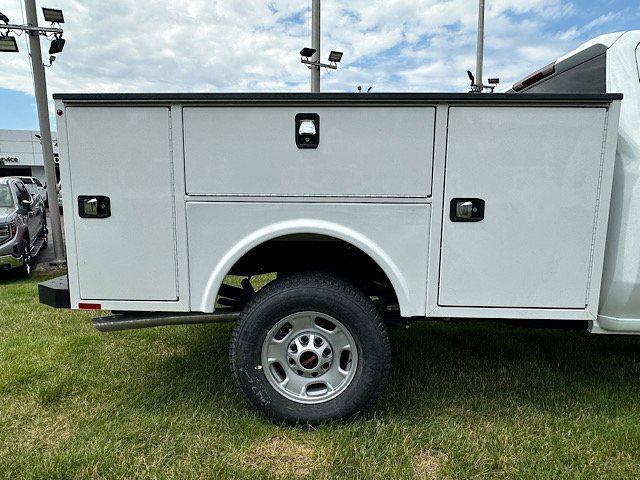 new 2024 GMC Sierra 2500 car, priced at $63,120