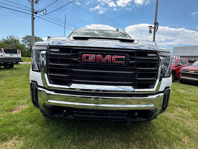 new 2024 GMC Sierra 2500 car, priced at $63,120