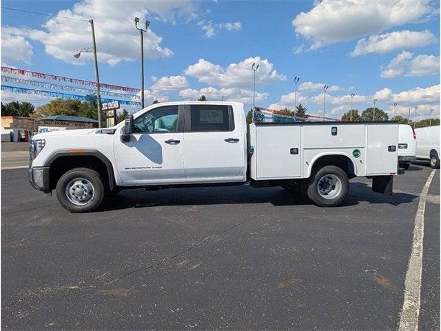 new 2025 GMC Sierra 3500 car, priced at $78,070