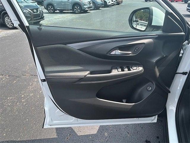 new 2025 Buick Envista car, priced at $25,480