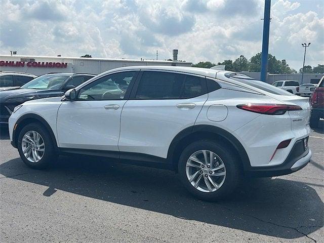 new 2025 Buick Envista car, priced at $25,480