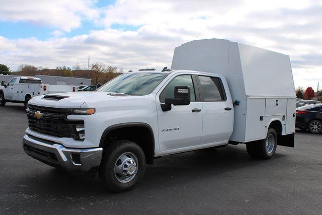 new 2024 Chevrolet Silverado 3500 car, priced at $59,311