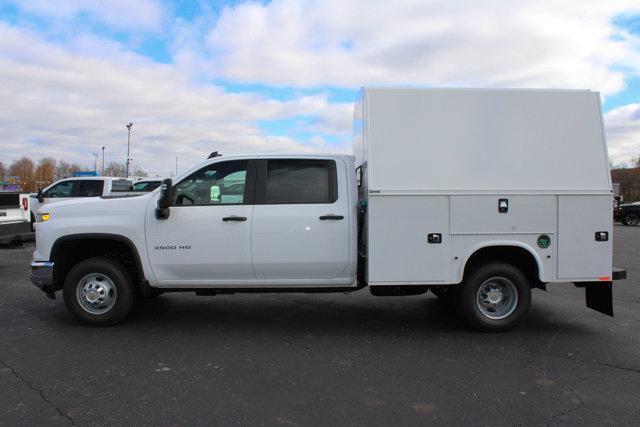 new 2024 Chevrolet Silverado 3500 car, priced at $59,311