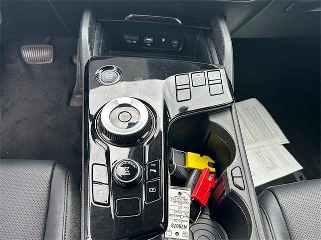 used 2023 Kia Sportage Hybrid car, priced at $25,101