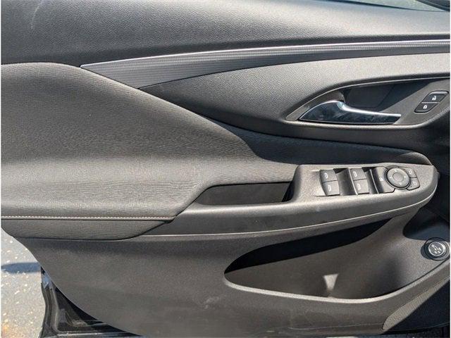 new 2025 Buick Envista car, priced at $32,209