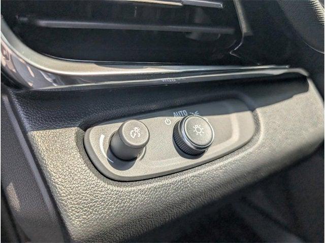 new 2025 Buick Envista car, priced at $32,209