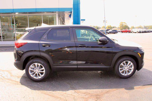 new 2025 Chevrolet TrailBlazer car, priced at $24,635