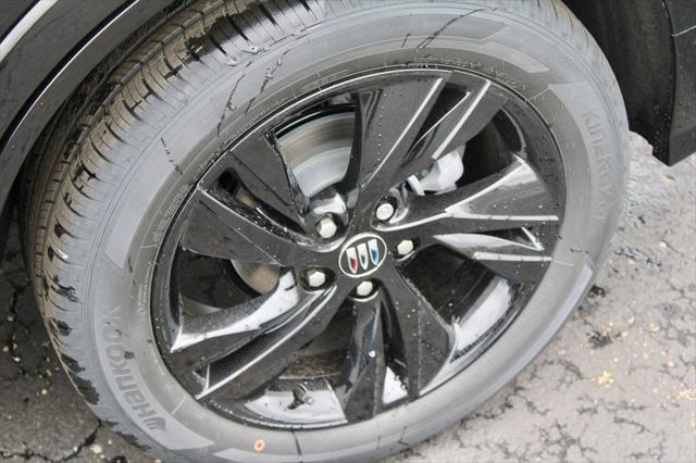 new 2025 Buick Encore GX car, priced at $26,925