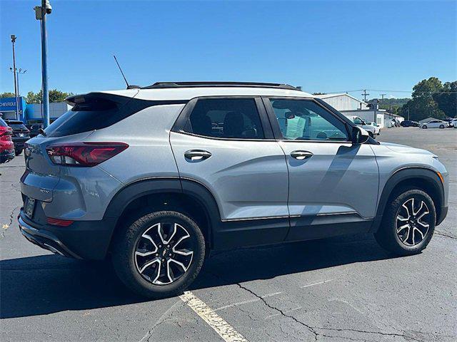 used 2023 Chevrolet TrailBlazer car, priced at $25,637