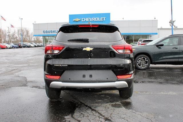 new 2025 Chevrolet TrailBlazer car, priced at $27,920