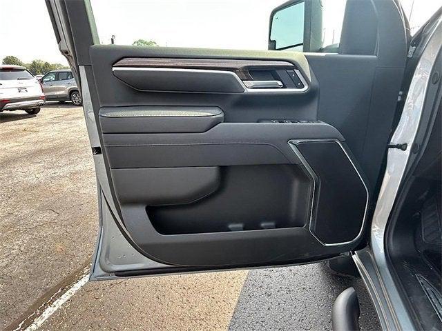 new 2025 Chevrolet Silverado 3500 car, priced at $77,069