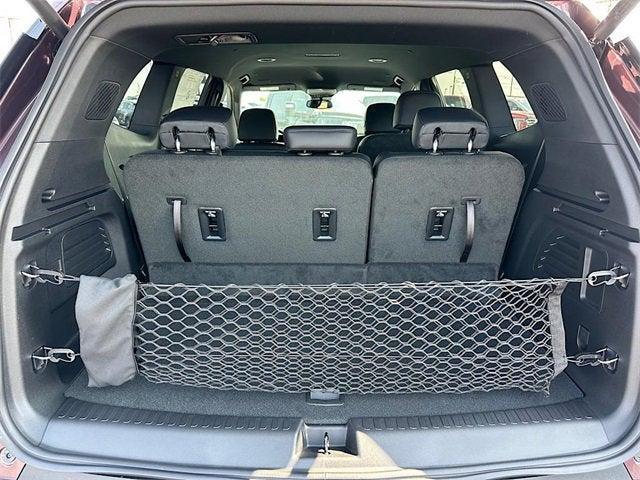 new 2025 GMC Acadia car, priced at $45,980