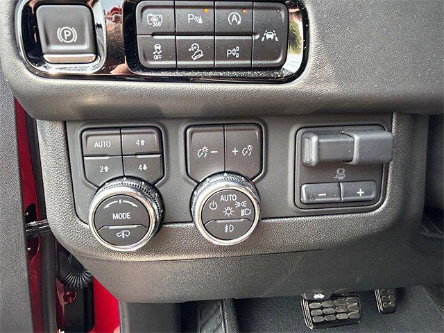 used 2025 GMC Yukon XL car, priced at $89,839