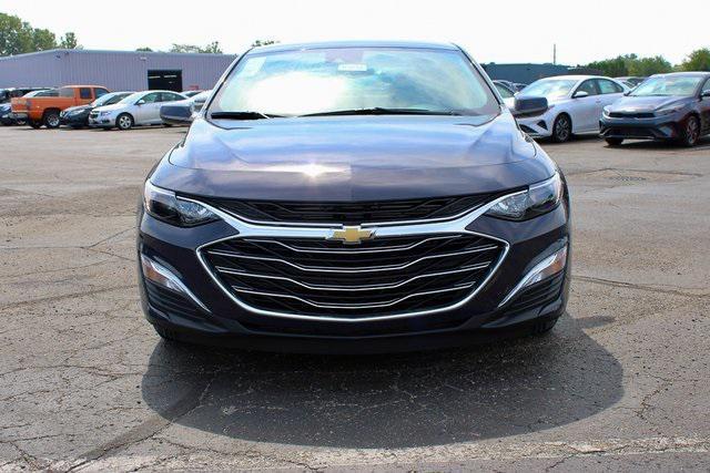 new 2025 Chevrolet Malibu car, priced at $25,895