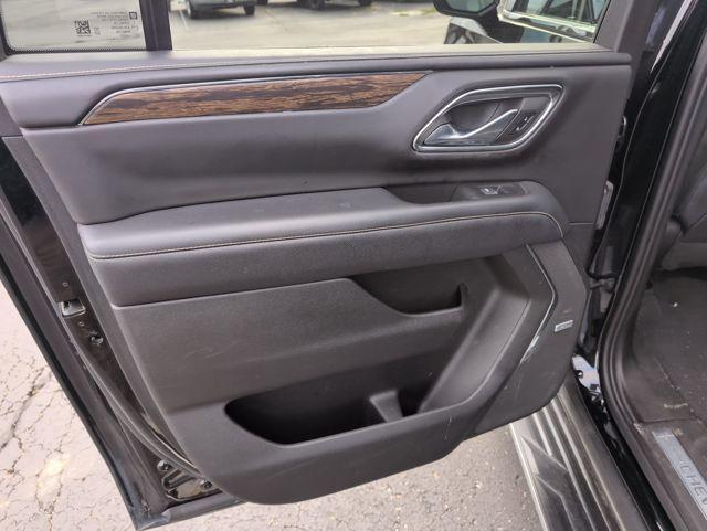 used 2023 Chevrolet Suburban car, priced at $43,939