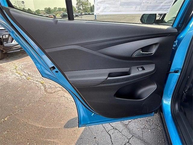 new 2025 Buick Envista car, priced at $27,955