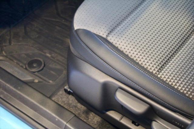 new 2025 Chevrolet Trax car, priced at $27,874