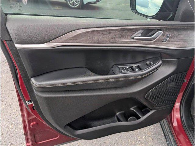 used 2023 Jeep Grand Cherokee L car, priced at $31,136