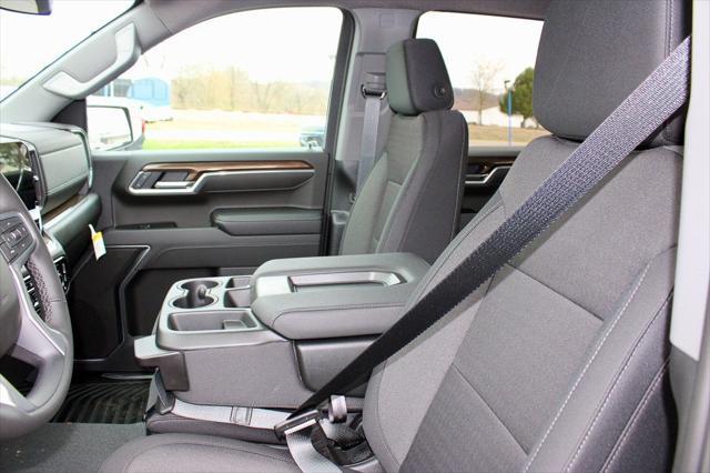 new 2025 Chevrolet Silverado 1500 car, priced at $49,654
