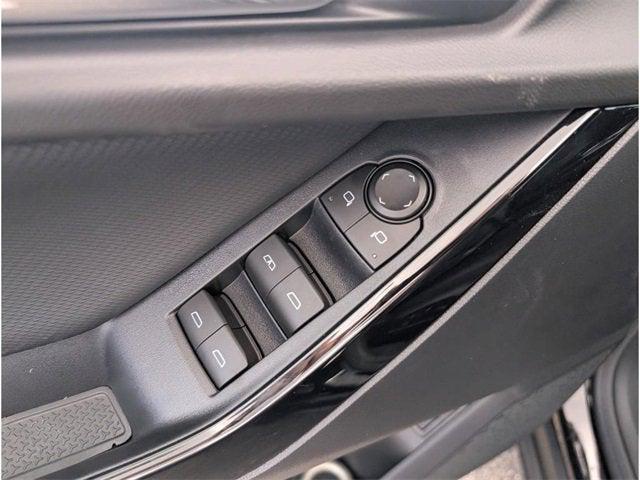 new 2026 Chevrolet Equinox car, priced at $37,030