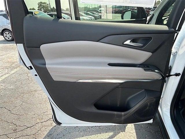 new 2025 Chevrolet Traverse car, priced at $43,214