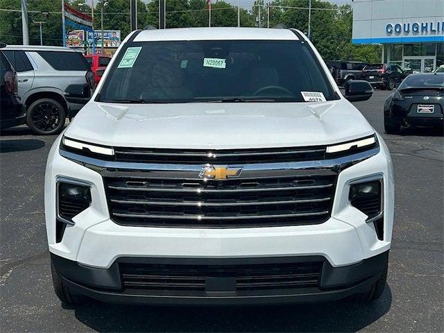 new 2025 Chevrolet Traverse car, priced at $43,214