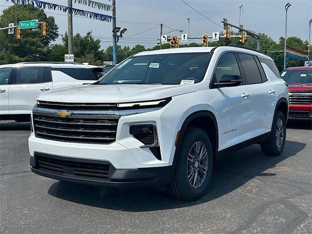 new 2025 Chevrolet Traverse car, priced at $43,214