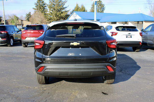 new 2025 Chevrolet Trax car, priced at $22,585