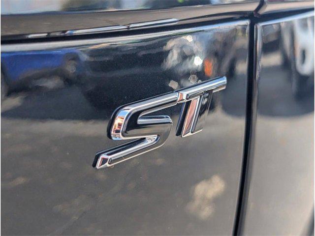 used 2023 Buick Envision car, priced at $29,105