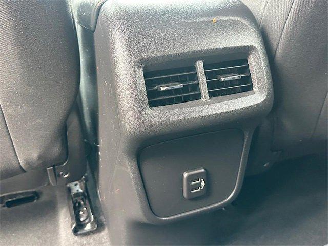 used 2022 Chevrolet Equinox car, priced at $22,060