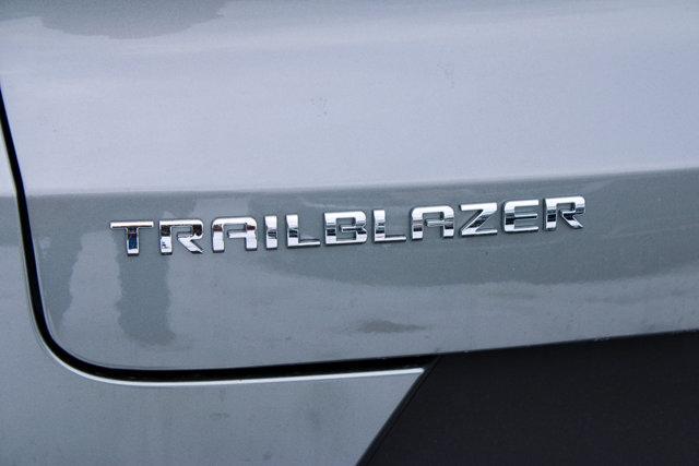 new 2025 Chevrolet TrailBlazer car, priced at $27,570