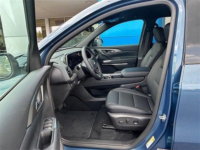 new 2025 Chevrolet Traverse car, priced at $45,994